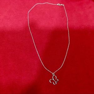 New Silver Butterfly Necklace